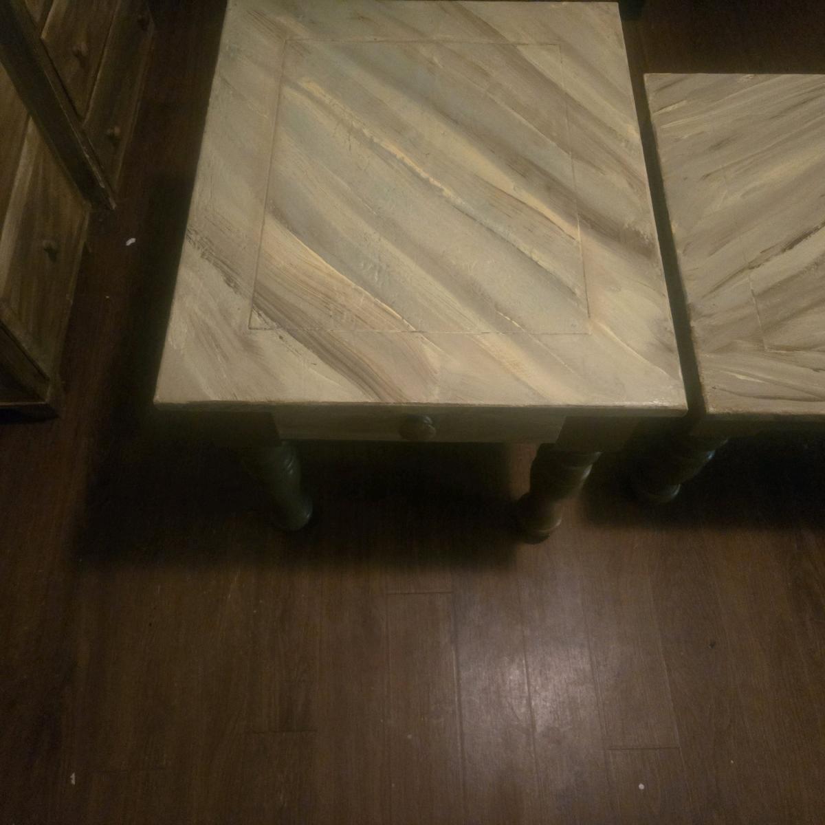 coner slef - Addieville, Illinois - FleaMarketBay