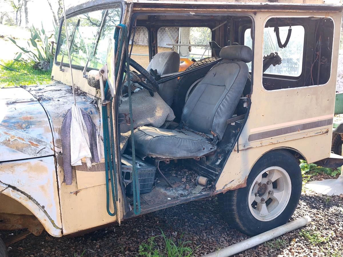 old school jeep - Anderson, California - FleaMarketBay