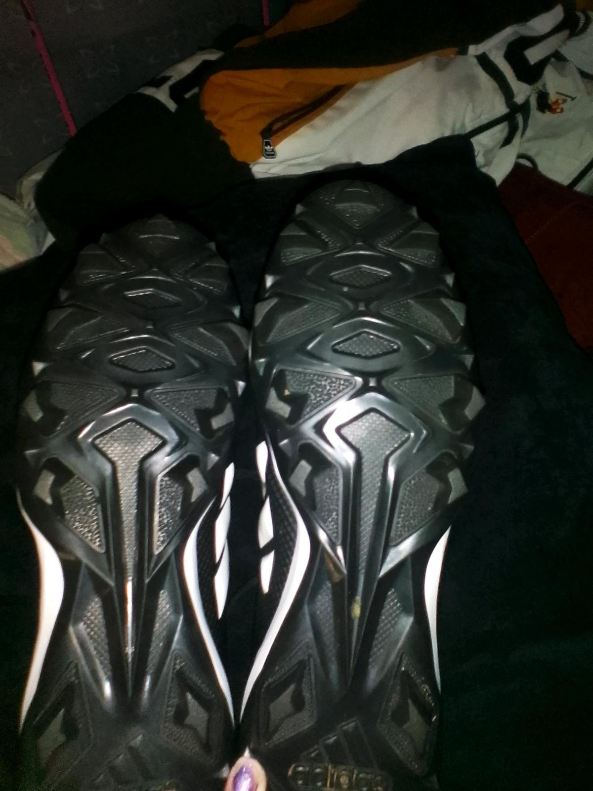 Mens Adidas Adizero cleats - Addison, Michigan - FleaMarketBay