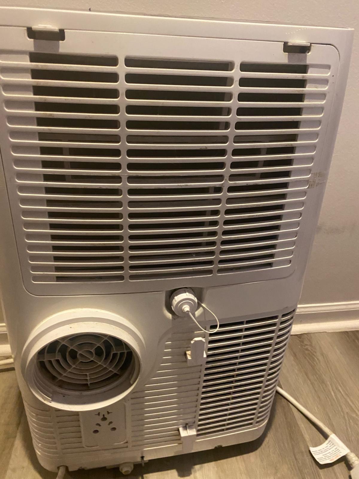 soleus portable ac - Omaha, Nebraska - FleaMarketBay