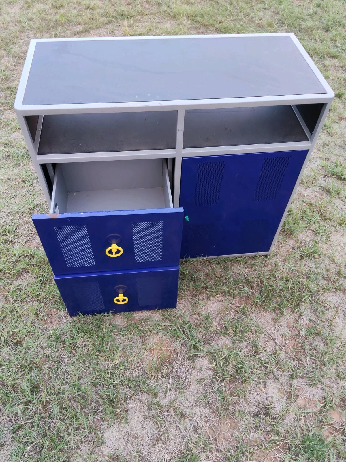 Nice Kids Drawer - San Antonio, Texas - FleaMarketBay