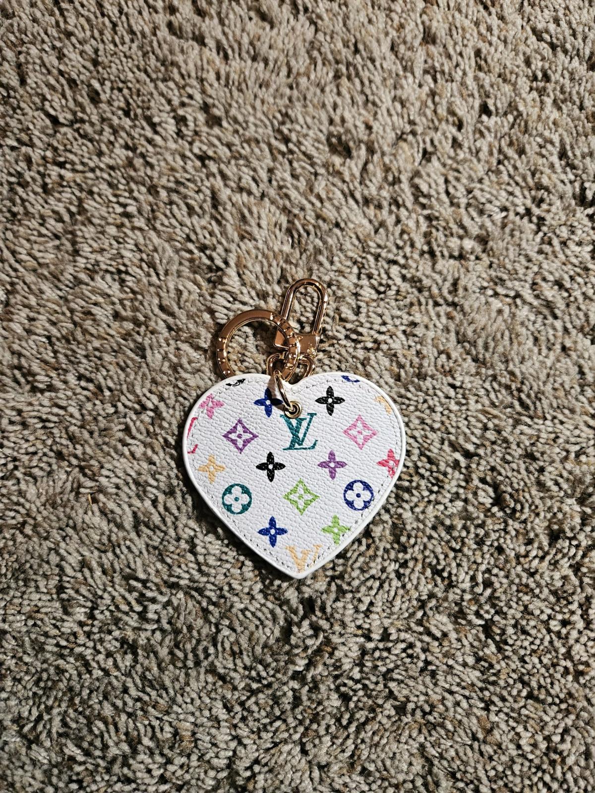 Louis vuitton multicolor heart Keychain