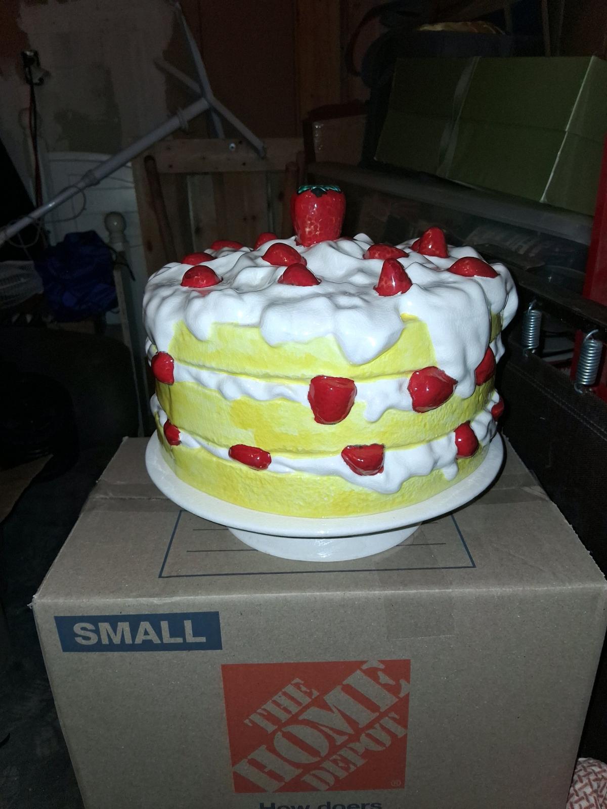 vintage ceramic cake plate and dome cover