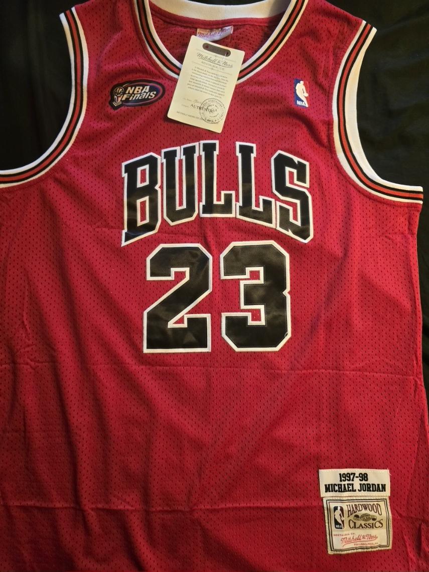 Michael Jordan #23 Chicago Bulls SIGNED HOME RED 1997'-1998' NBA FINAL'S MICHELLE & NESS HARDWOOD CLASSICS AUTHENTICJERSEY - Michigan City, Indiana - FleaMarketBay