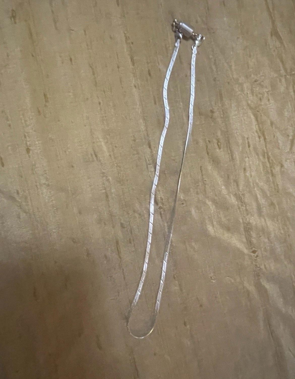 Italian 925 Silver Herringbone with Weighted Clasp - Arvada, Colorado - FleaMarketBay