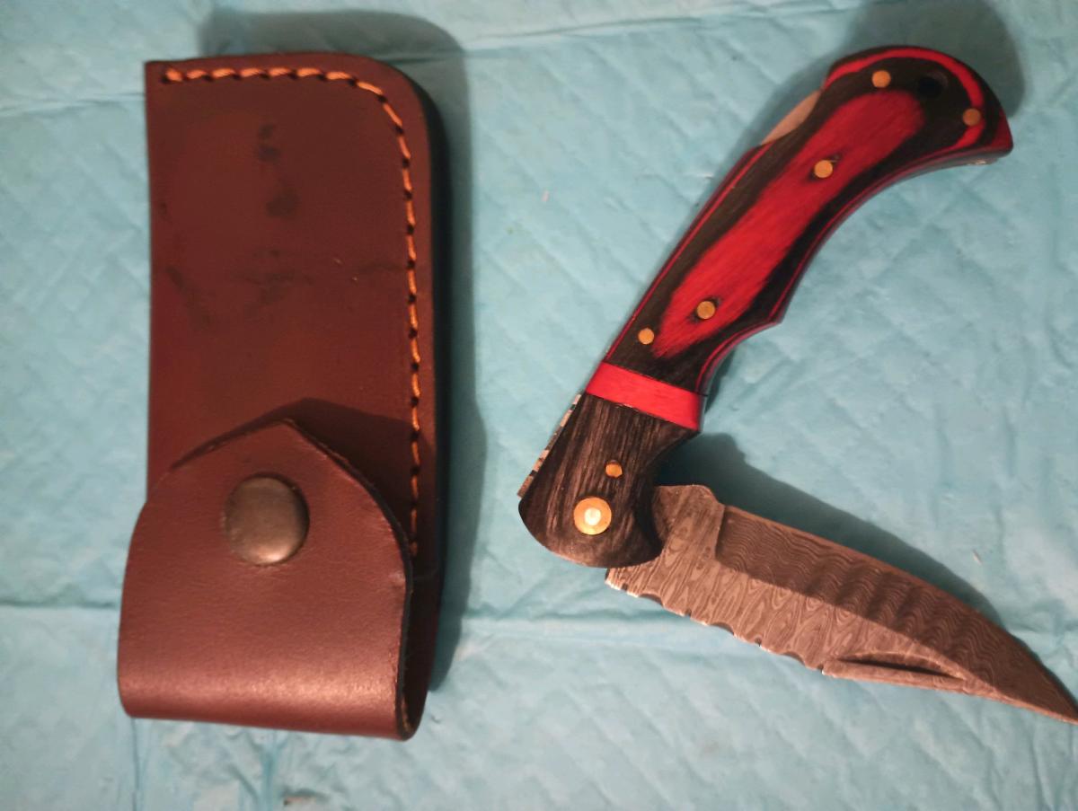 hand forged buck pocket knife with custom leather sheath - Staunton, Virginia - FleaMarketBay
