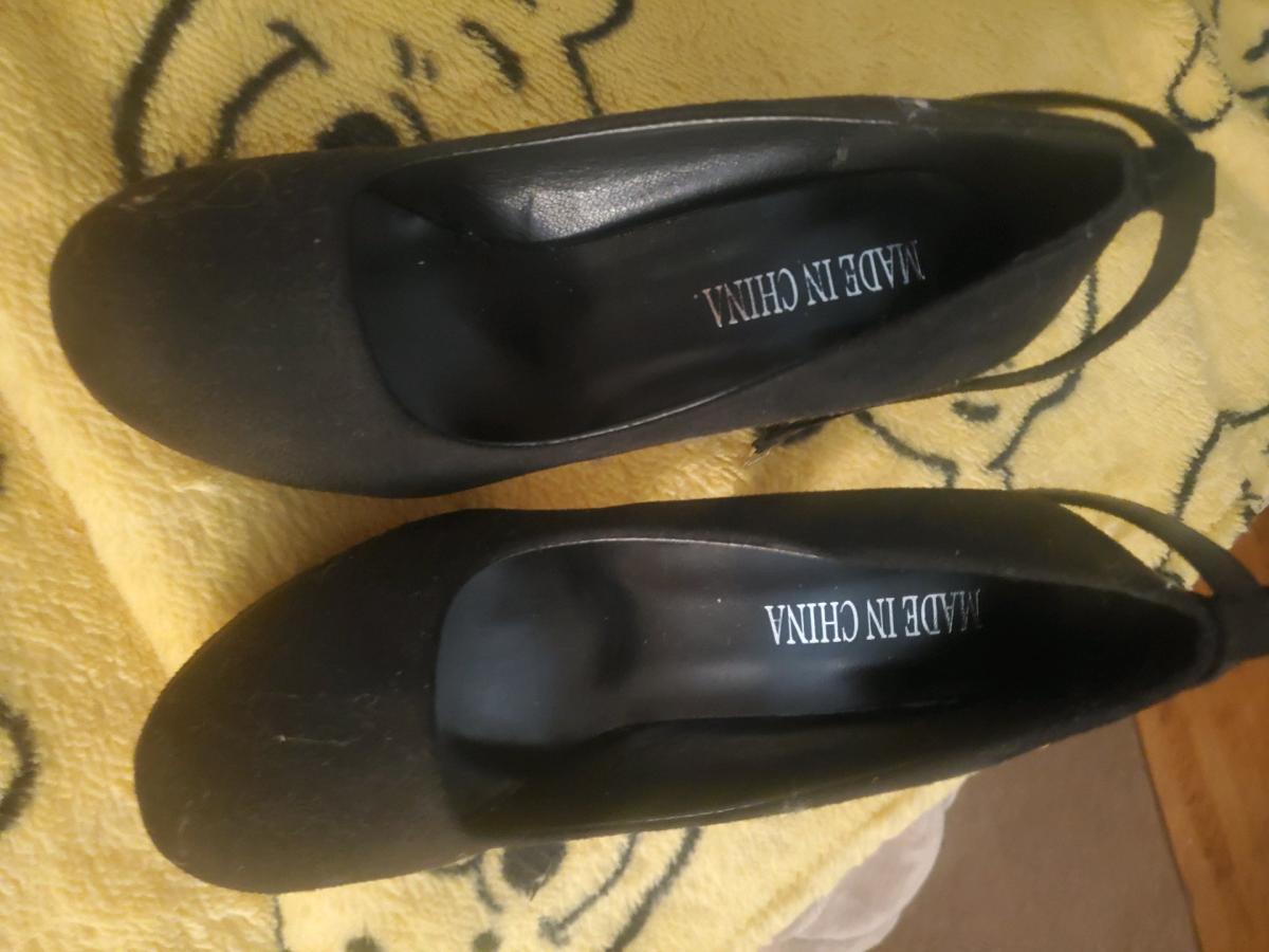 Black high heels - Pittsburg, California