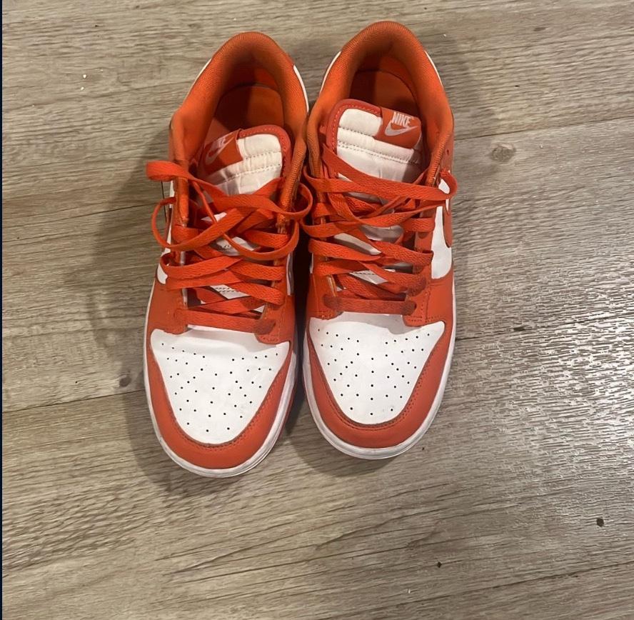 Nike Dunks Lowtop - Patterson, California - FleaMarketBay