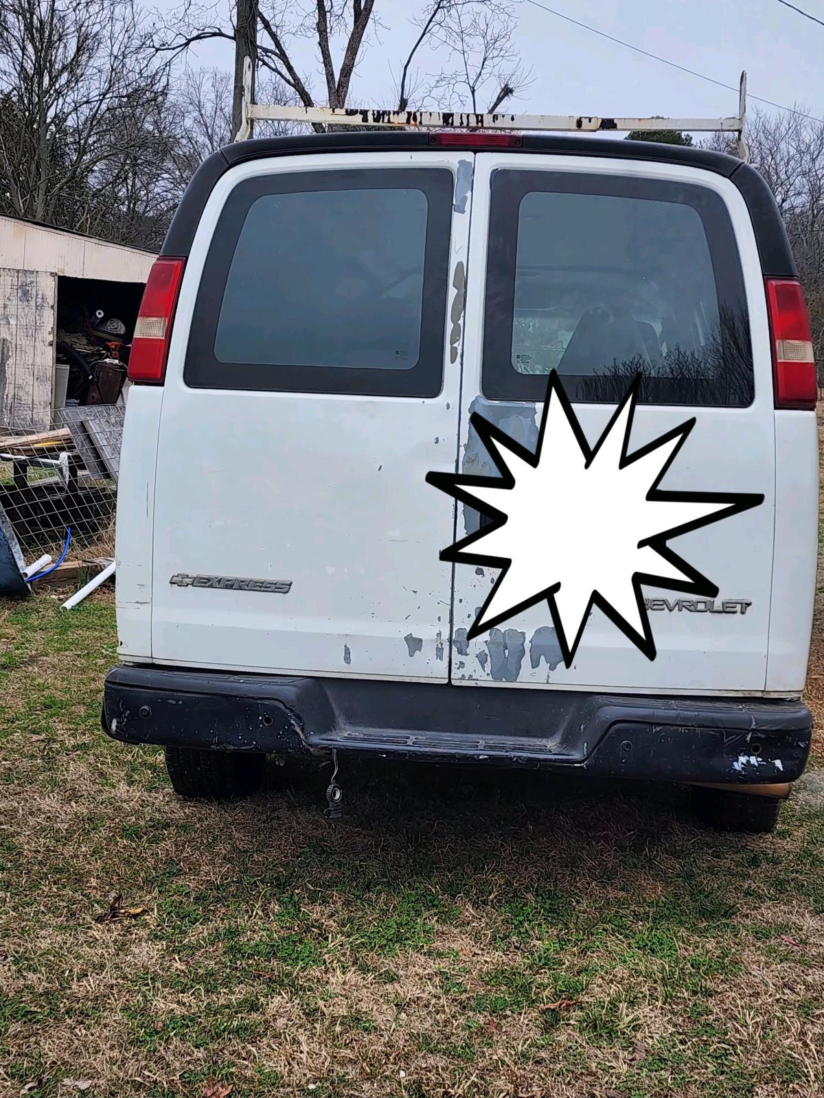 van 3500 GMC chevrolet - Adamsville, Alabama - FleaMarketBay