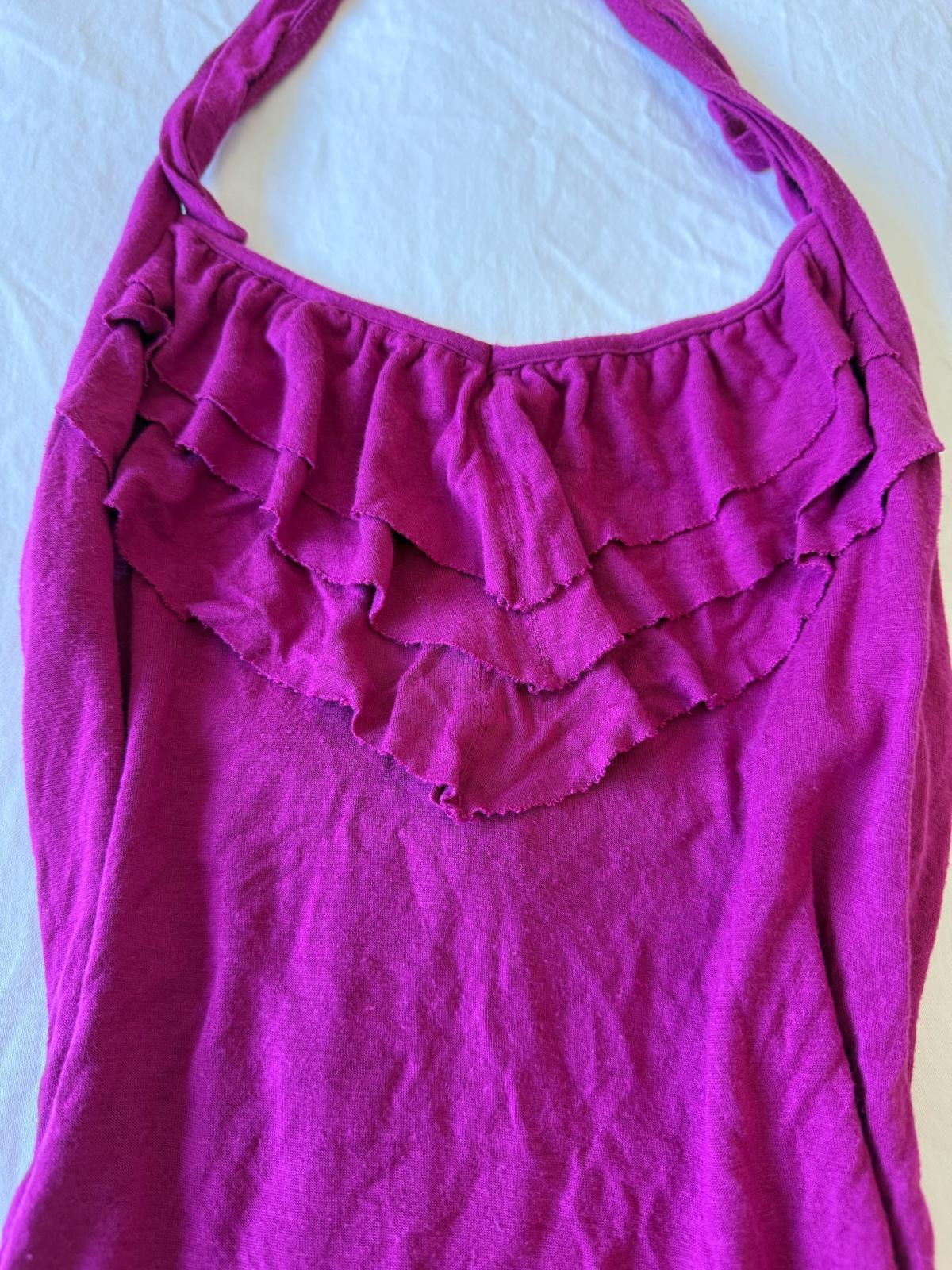 GUESS Magenta Halter Top with Ruffle Bust Detail  Womens XS - Los Angeles, California - FleaMarketBay