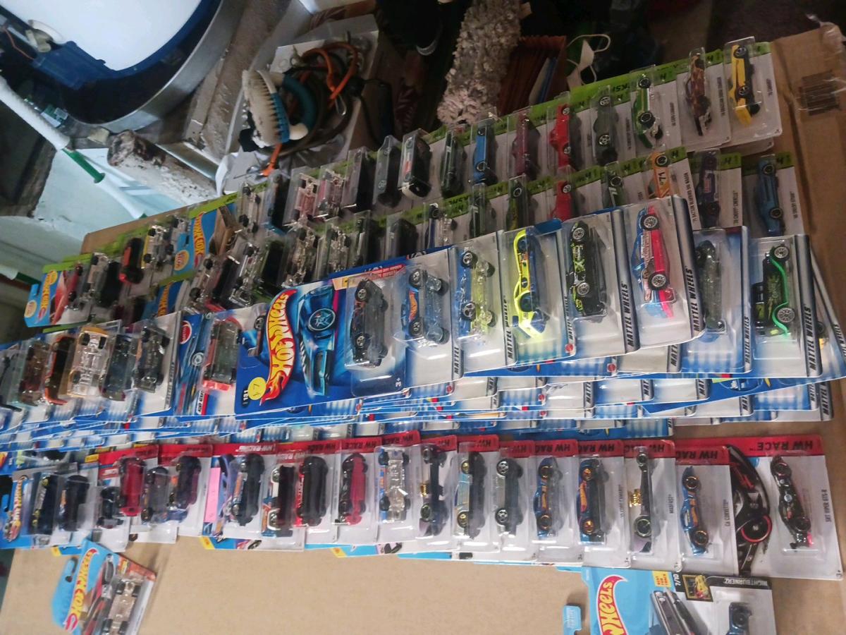 hot wheels from 1989 to present - Ontario, California