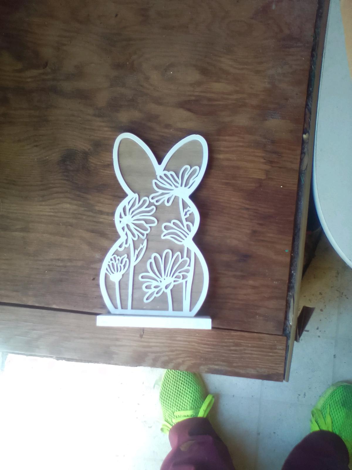 the Easter and Christmas wreaths and the vace - Old Town, Florida - FleaMarketBay