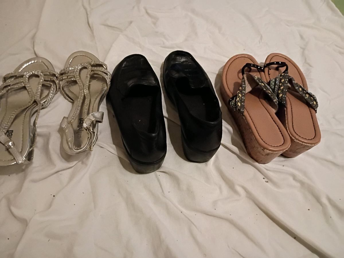 women  shoes boots purses - Chesapeake, Virginia - FleaMarketBay