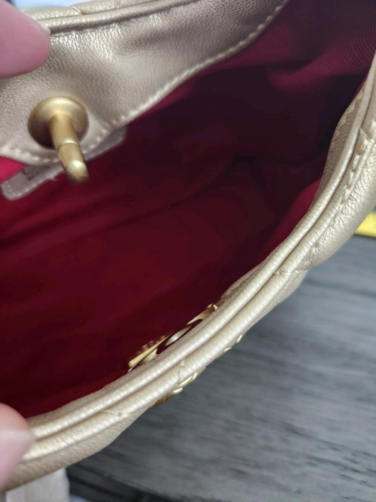 Fashionable Handbag - Chino, California - FleaMarketBay