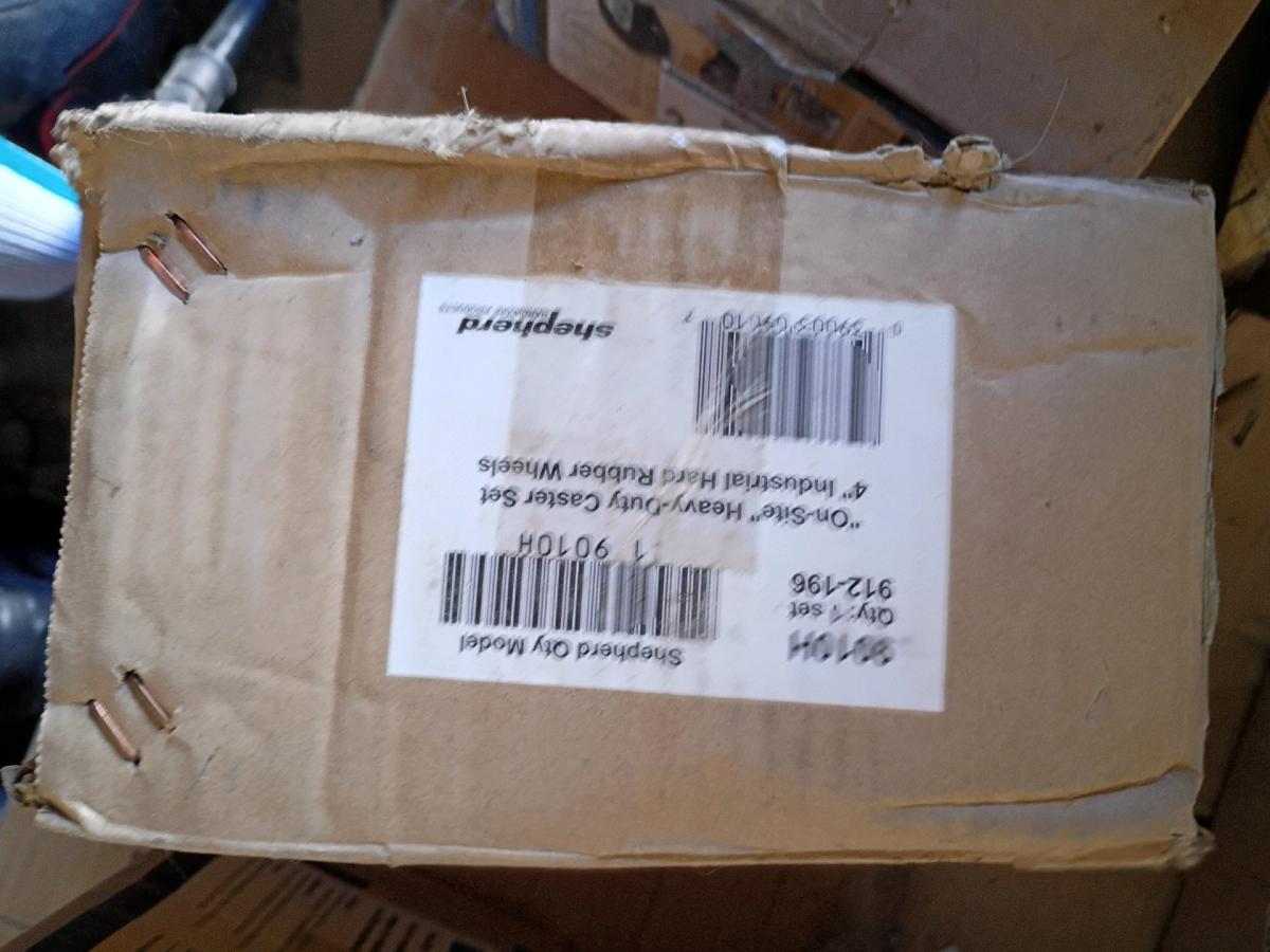 4 castor wheels in a box - Colorado Springs, Colorado - FleaMarketBay