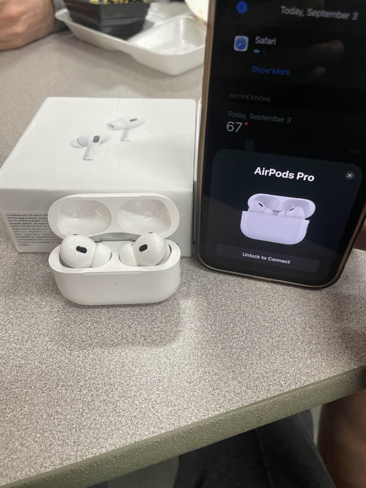 Airpod pro 2 - Hobbs, New Mexico - FleaMarketBay