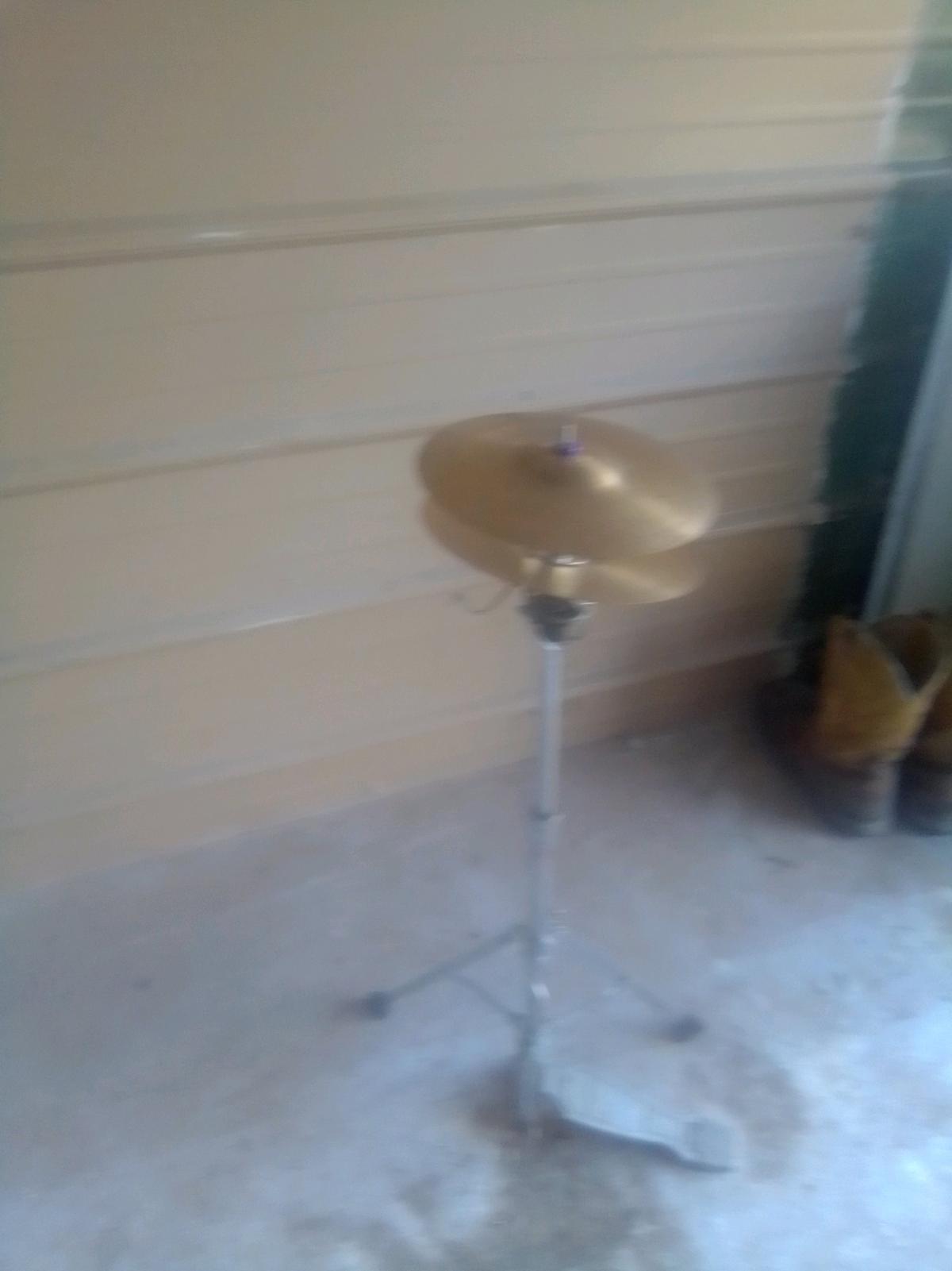 drum set - Stanwood, Washington - FleaMarketBay