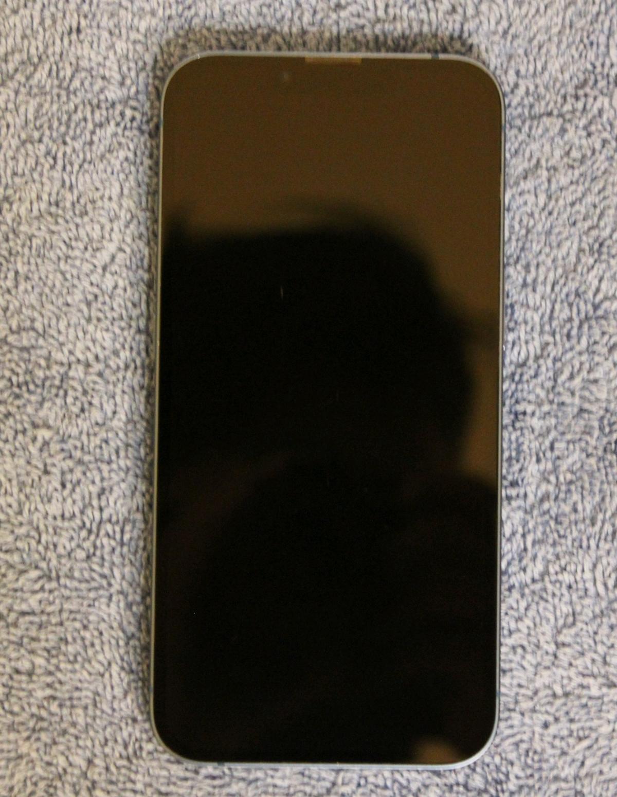 iphone 13 - Hidalgo, Texas - FleaMarketBay