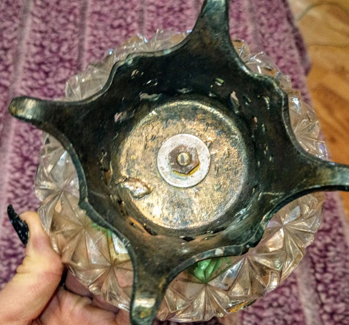 vintage crystal on a stand ashtray - Elberton, Georgia - FleaMarketBay