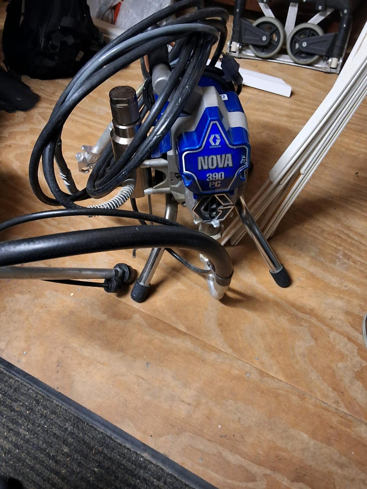 Graeco Nova 390  paint sprayer - Georgetown, Delaware - FleaMarketBay