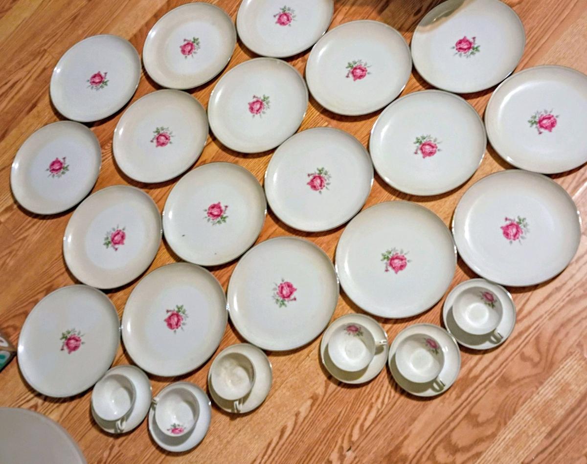 imperial rose china set - Elberton, Georgia - FleaMarketBay