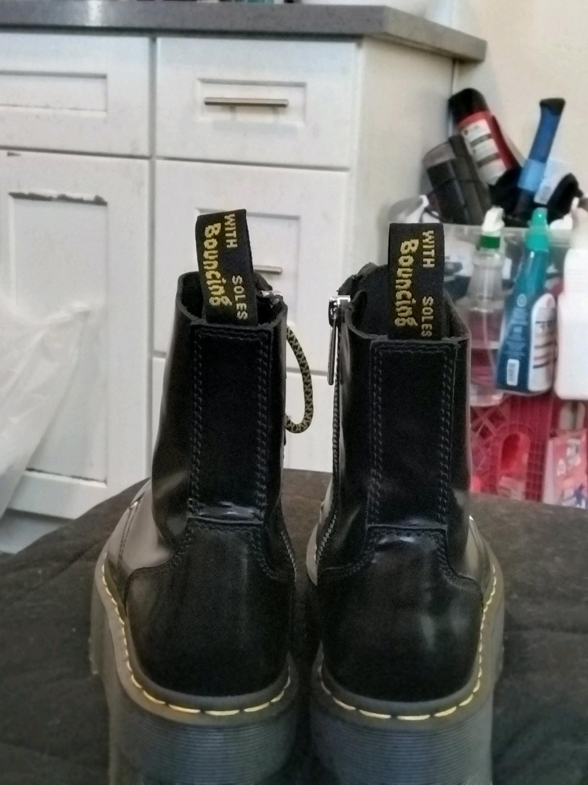 JADON BLACK DOC MARTENS WOMENS BOOTS SIZE 7 NO BOX - Los Angeles, California - FleaMarketBay