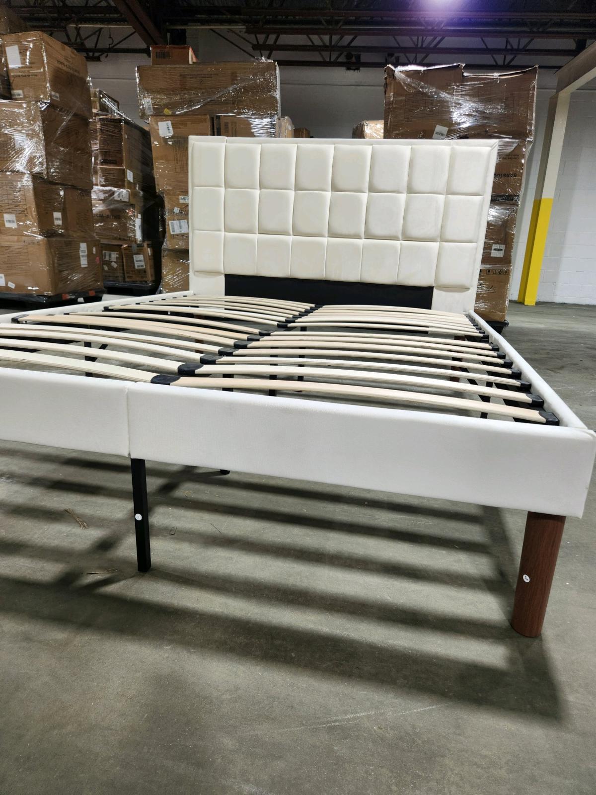 bed frame Queen beige delivery available marco de cama Queen - Charlotte, North Carolina - FleaMarketBay