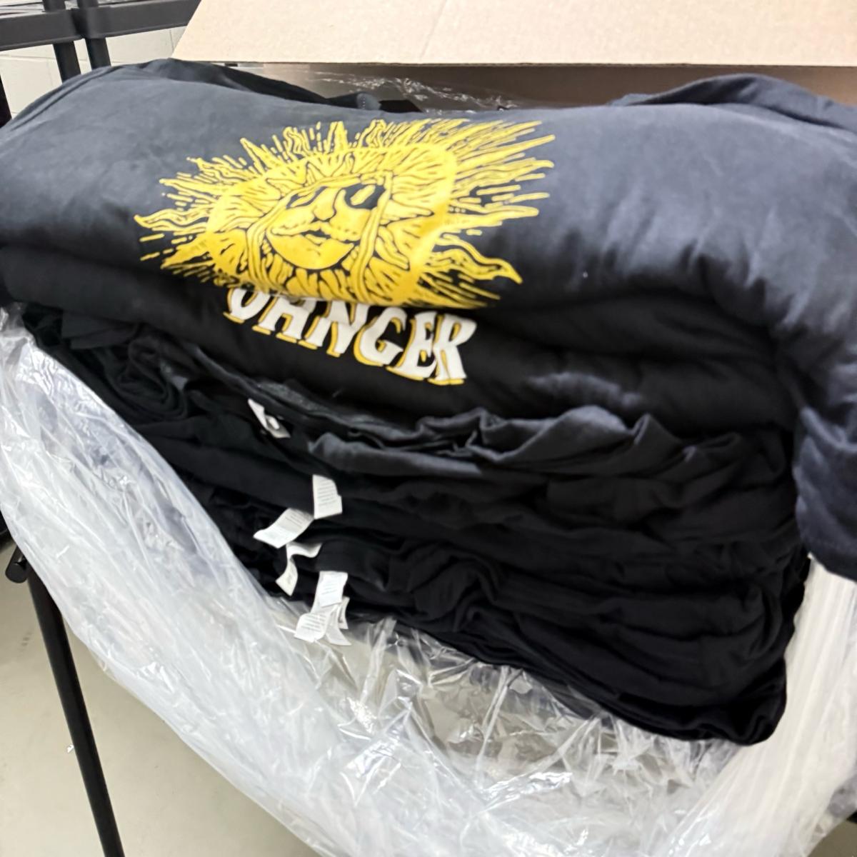 Vintage Sun Graphic TShirt  New  Sizes S2XL - Davenport, Florida