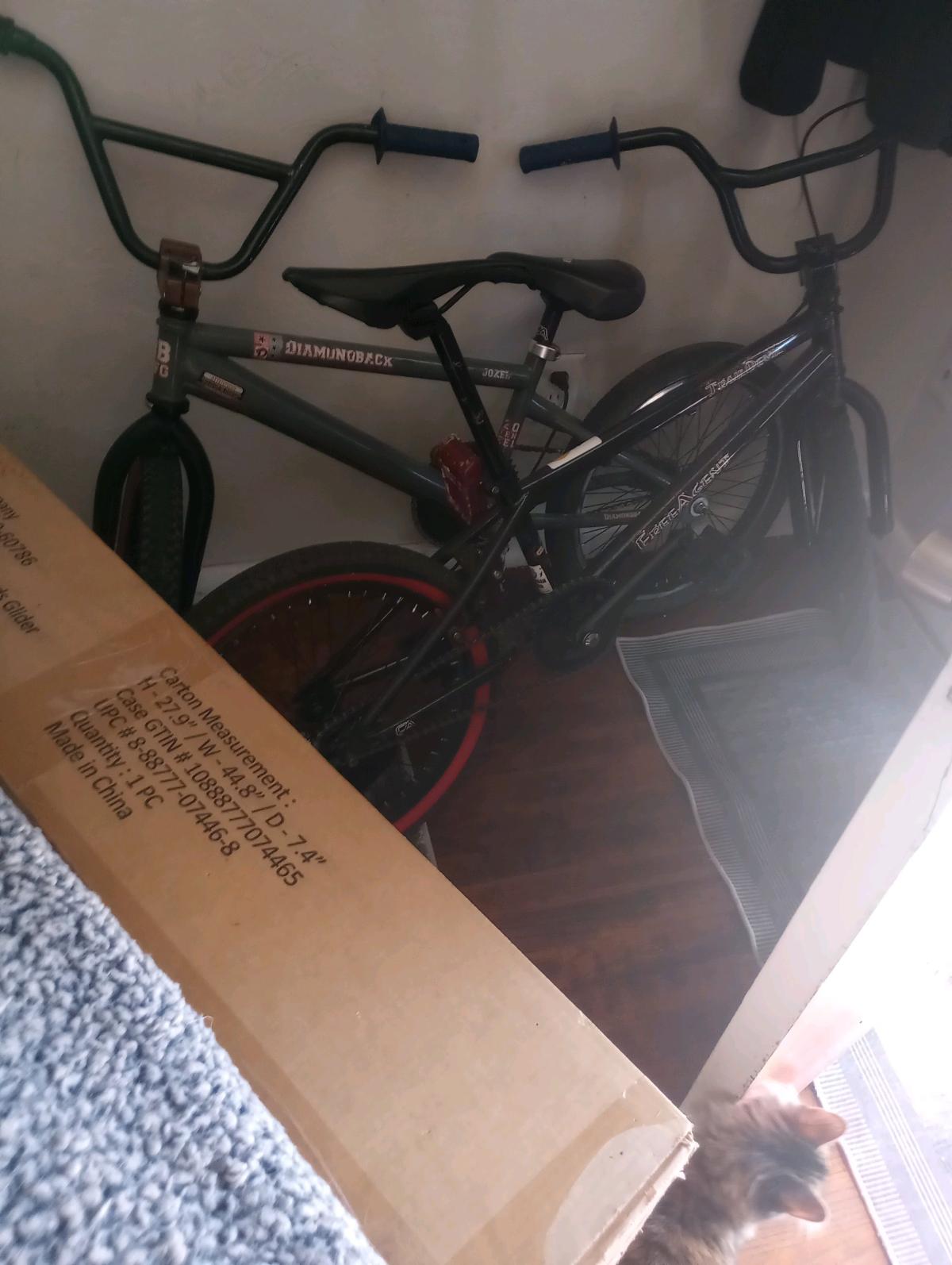 free agent trail devil w big bolt wheel axels - Colorado Springs, Colorado - FleaMarketBay