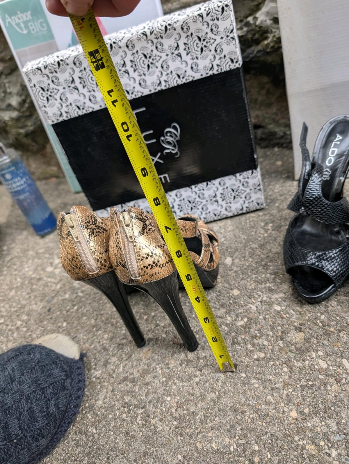 CR LUXE lepard skin shoes - Buffalo, New York - FleaMarketBay