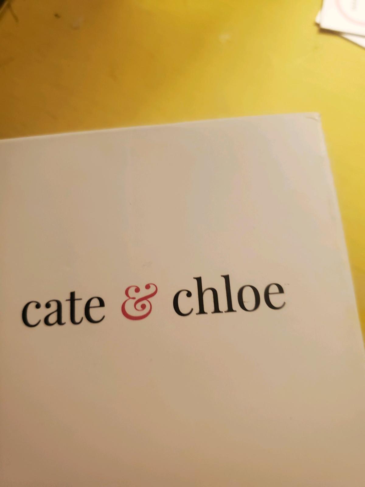 Cate and Chloe gold heart necklace