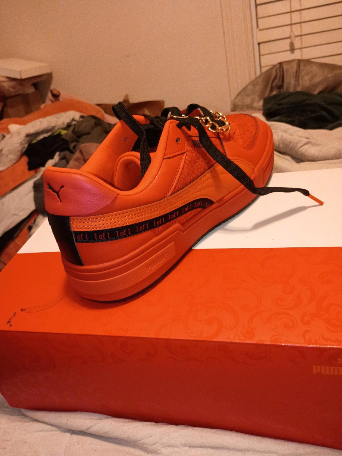 yunis - Abernant, Alabama - FleaMarketBay