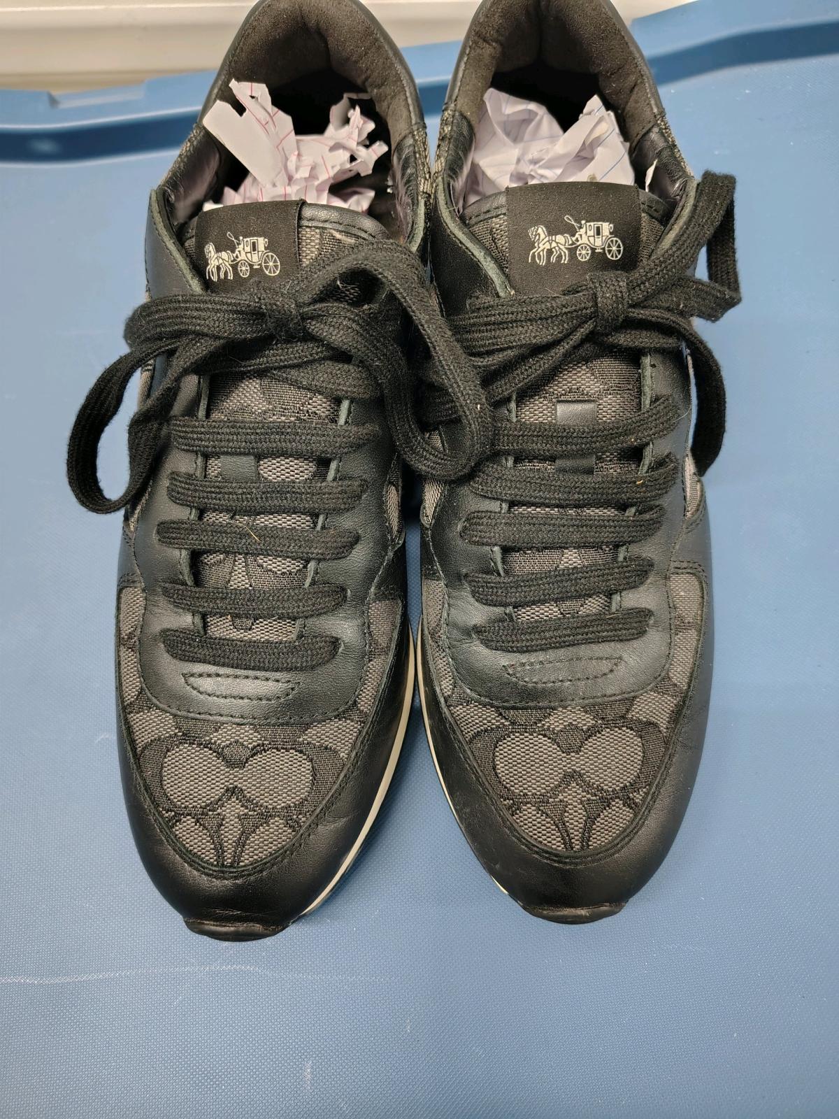 Coach Tennis Shoes - Bradenton, Florida - FleaMarketBay