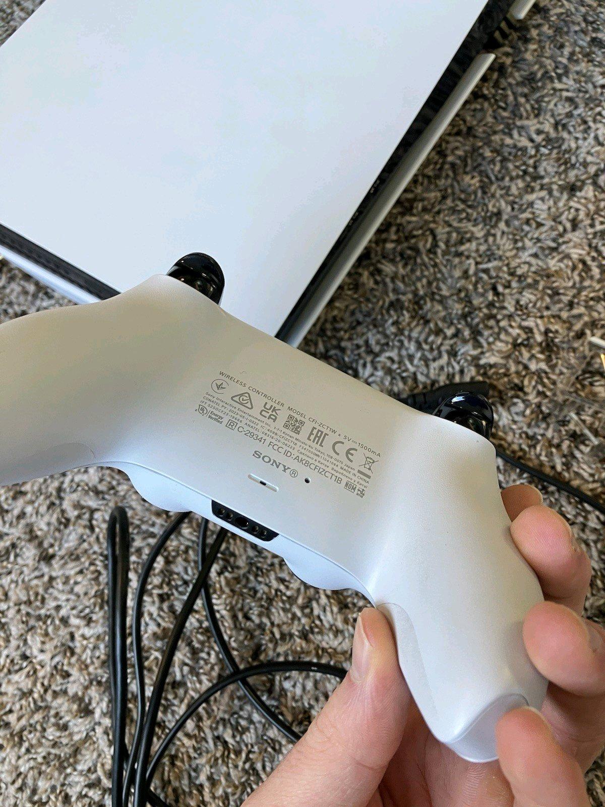 PS5 Bundle still available  425 FIRM  TODAY ONLY - Accord, New York - FleaMarketBay