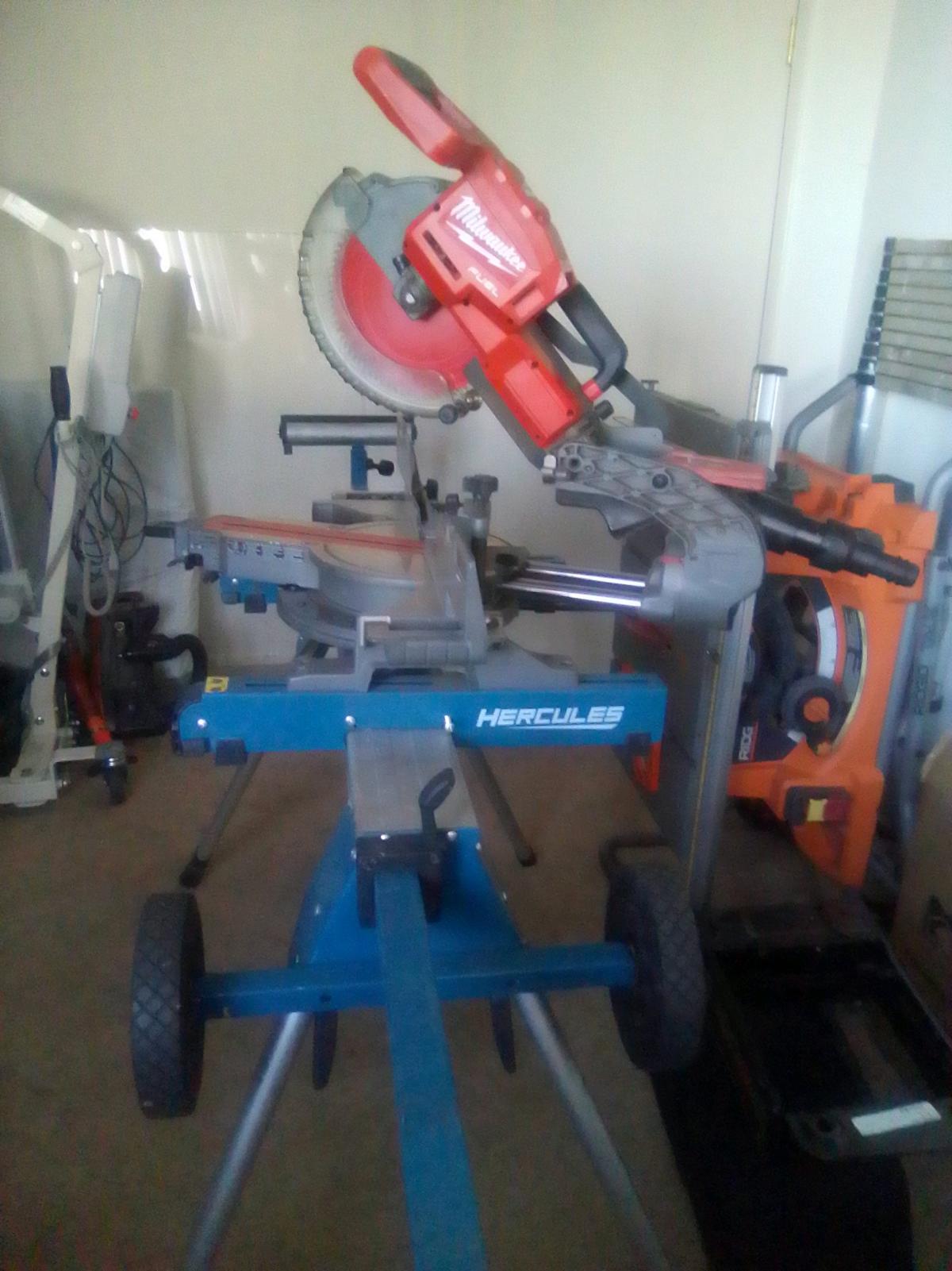 Milwaukee fuel 10 in compound slide minor and stand - Alicia, Arkansas - FleaMarketBay