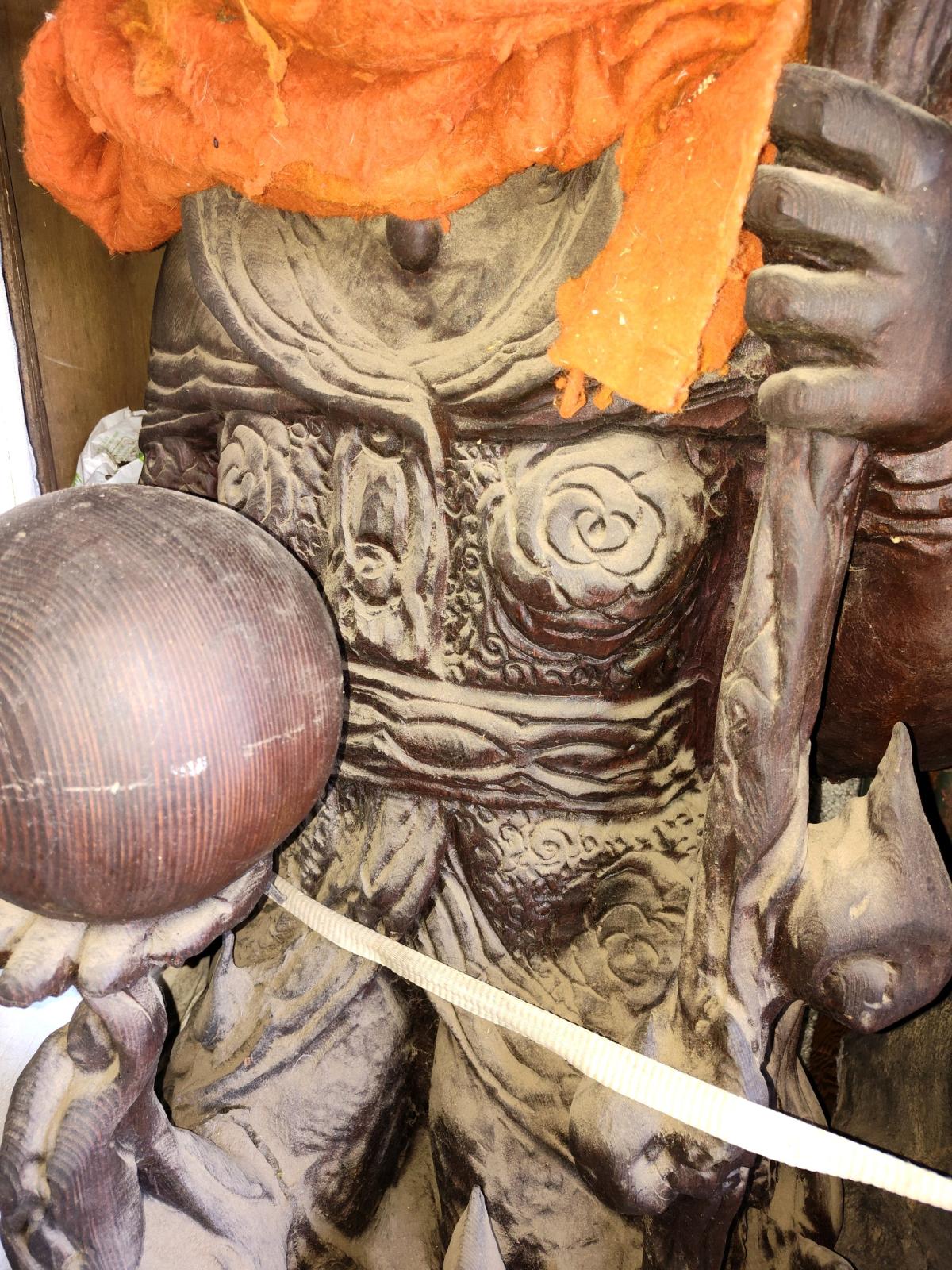 wood statues - Anderson, California - FleaMarketBay