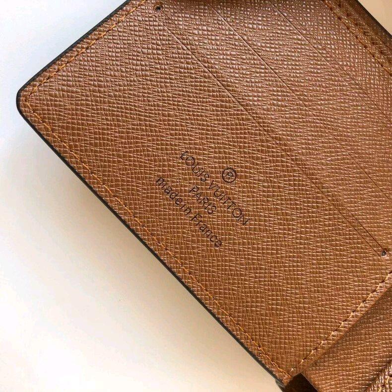 LV wallet - Los Angeles, California - FleaMarketBay