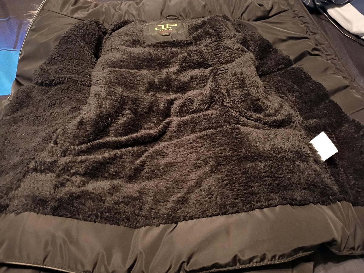 Black jacket - El Paso, Texas - FleaMarketBay