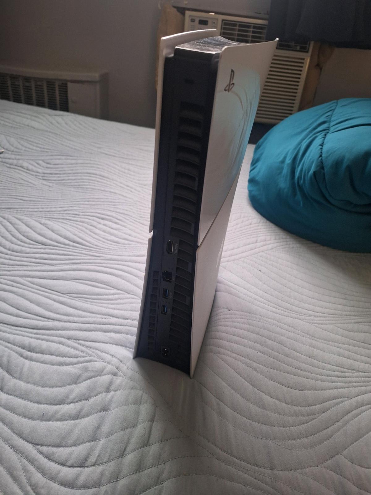 Playstation 5 Sim use