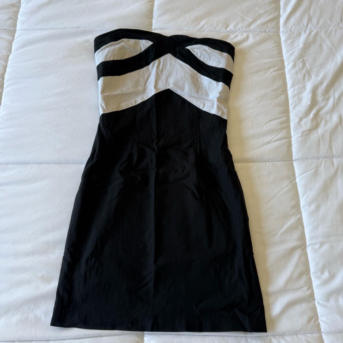 Black  White Strapless Geometric Cocktail Dress  Elegant Col - Los Angeles, California - FleaMarketBay