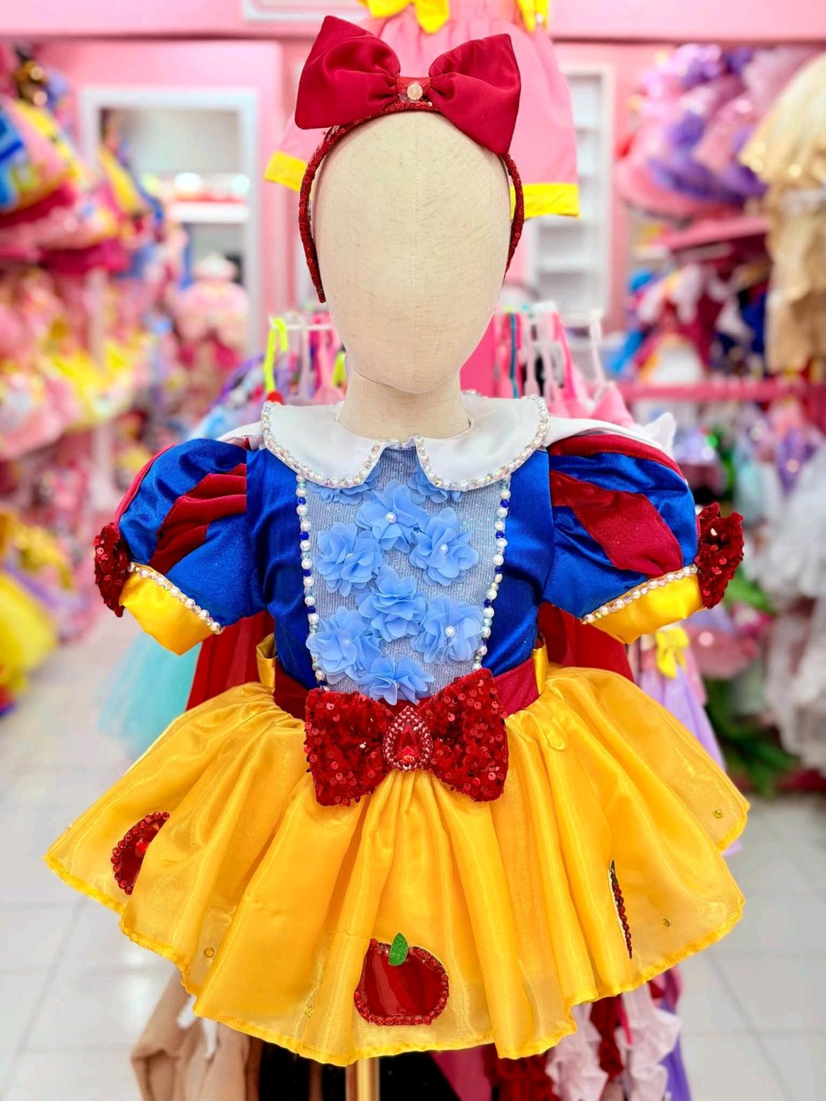 Rental and Sale of Custom Dresses for Girls READ DESCRIPTION - Pittsburg, California