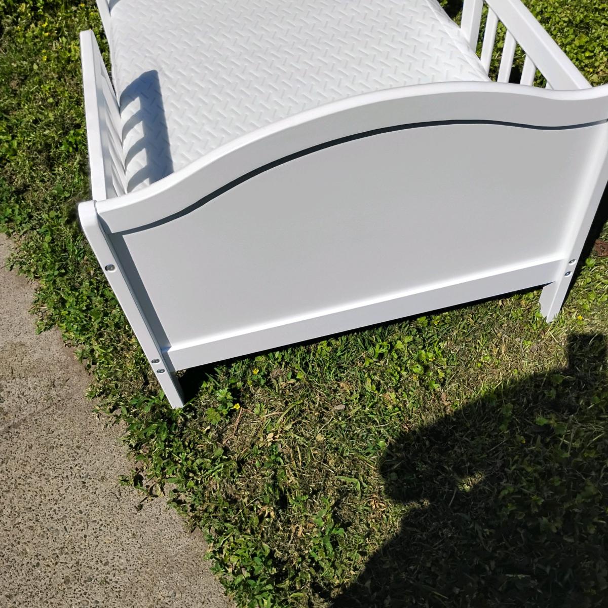 toddler bed - Sacramento, California - FleaMarketBay