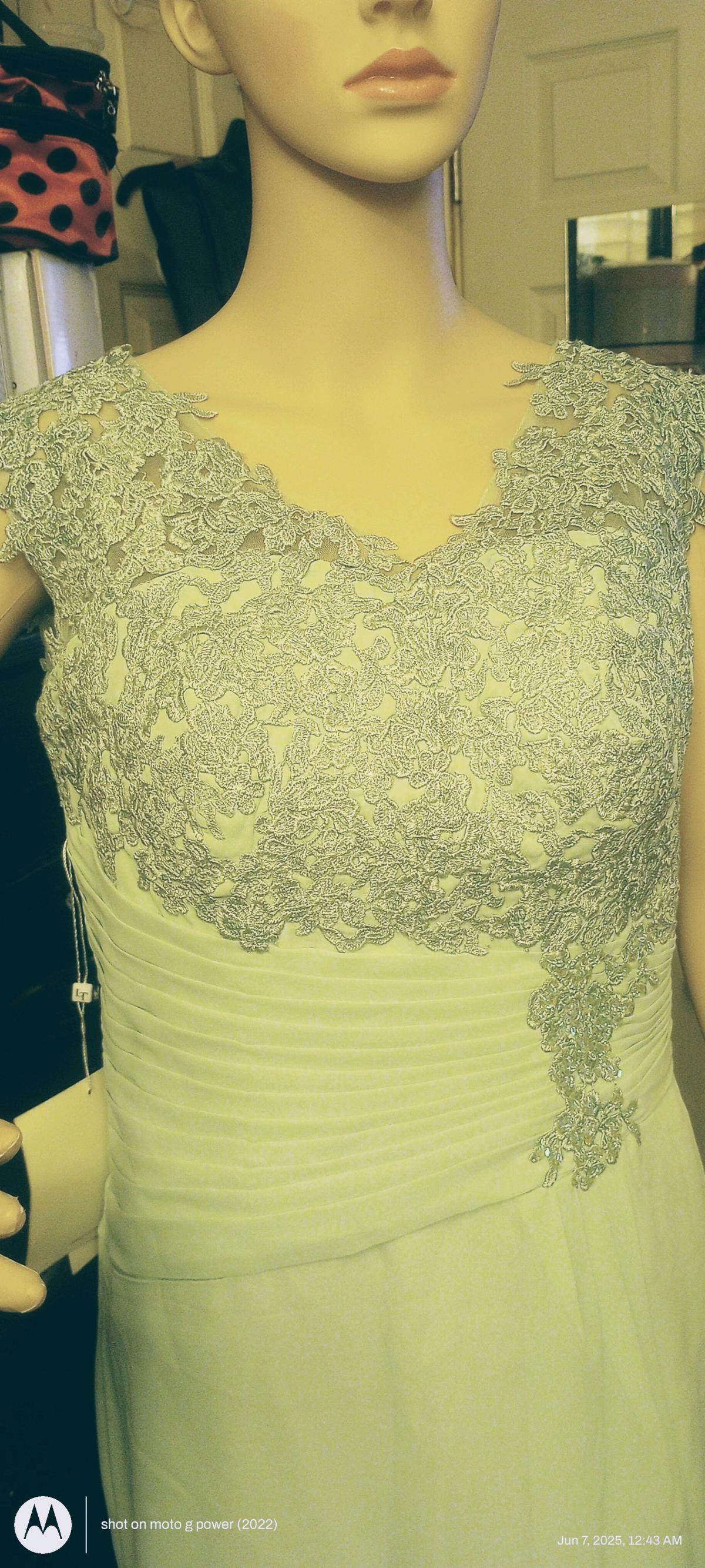 Formal Special Occasion Dress - Reno, Nevada - FleaMarketBay