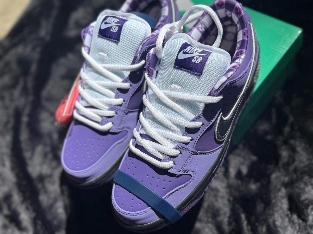 lobster dunks - Columbia, South Carolina - FleaMarketBay