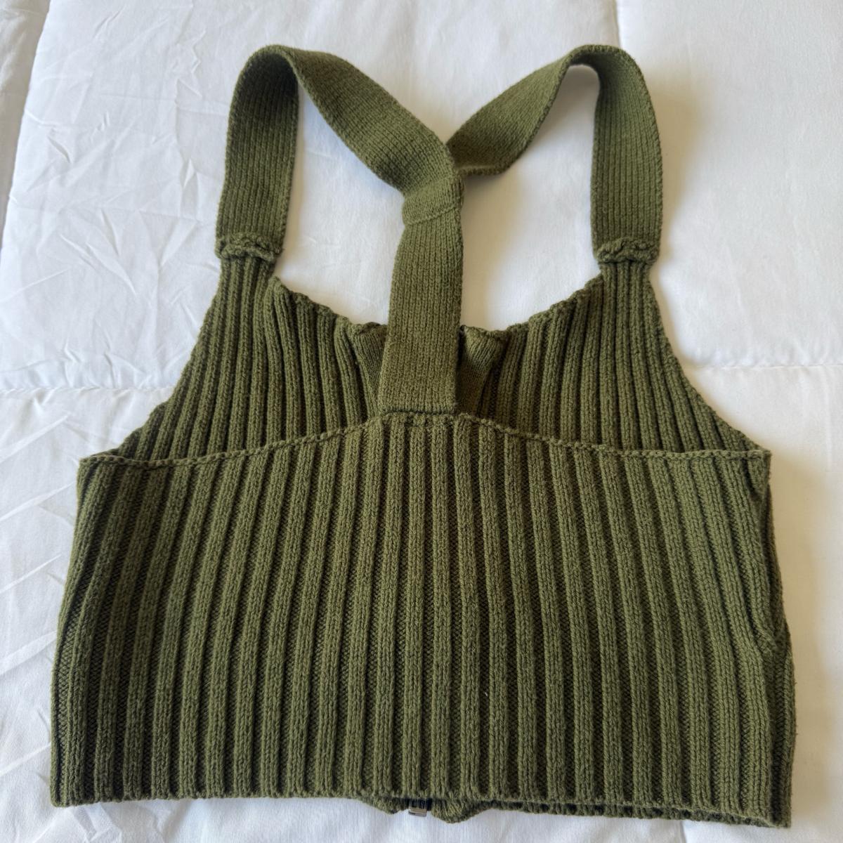 Olive Ribbed Knit ZipFront Halter Crop Top  Windsor  Size S - Los Angeles, California - FleaMarketBay