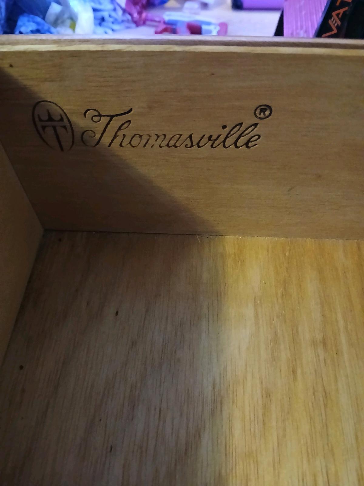 Thomasville dresser towers - Richfield, North Carolina - FleaMarketBay