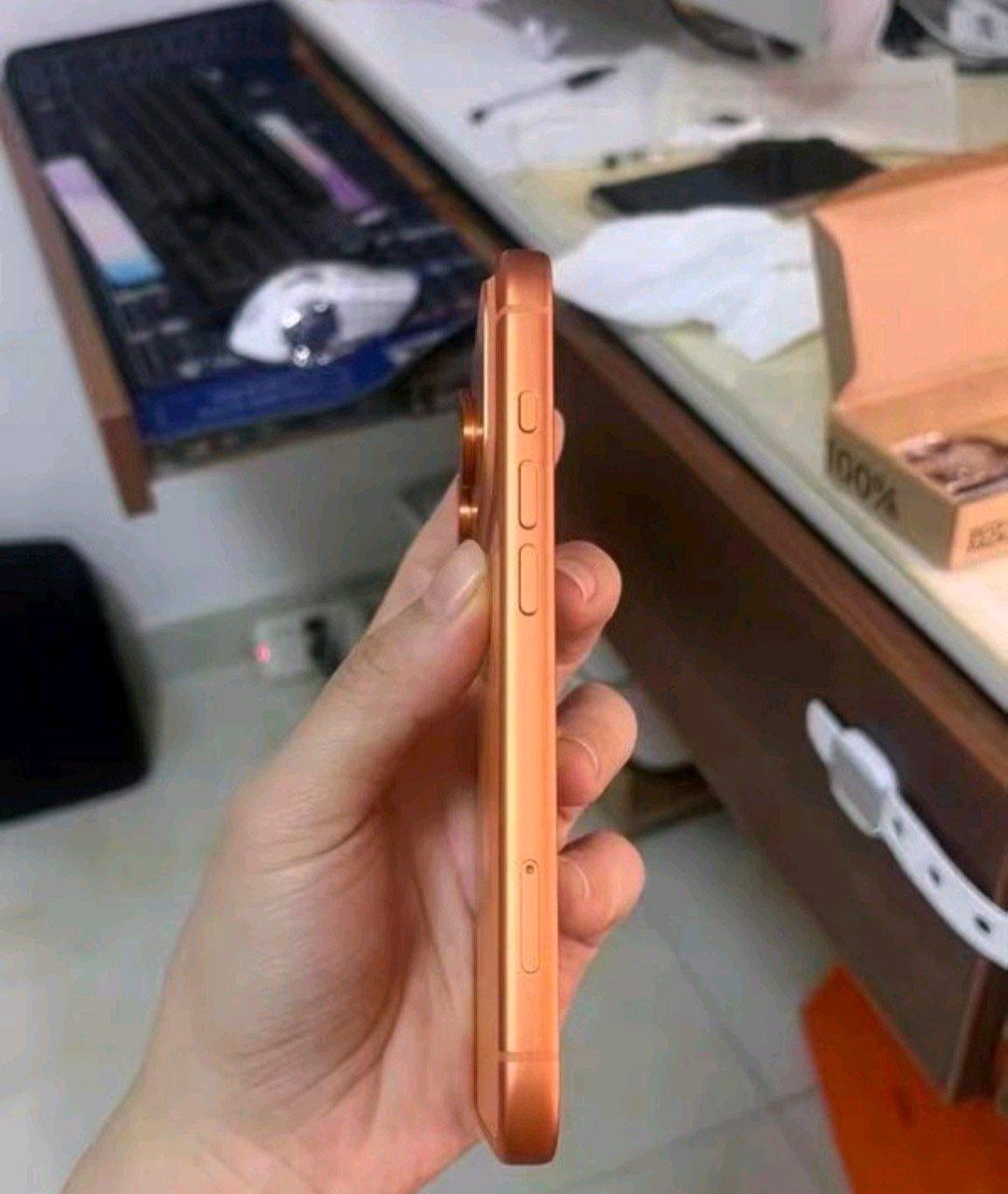 Iphone 17 Pro Max 2TB Unlocked - Buffalo, New York - FleaMarketBay