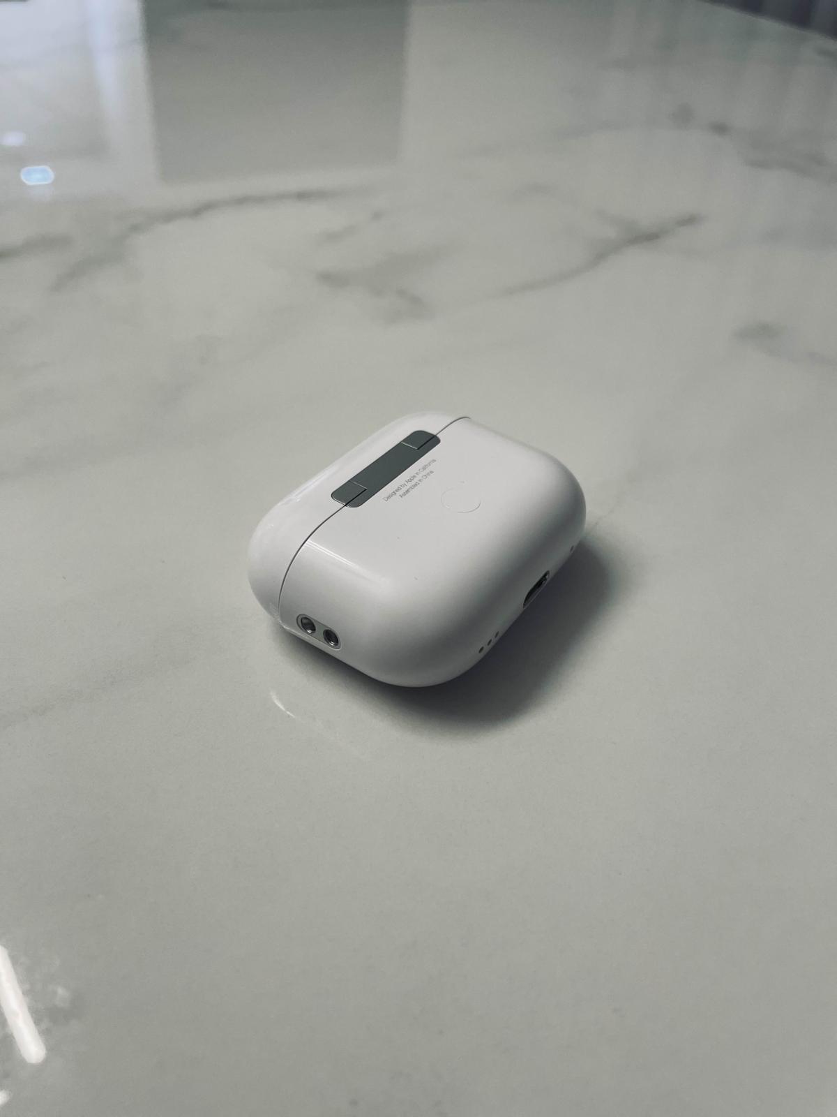 Airpod pro 2 - Hobbs, New Mexico - FleaMarketBay