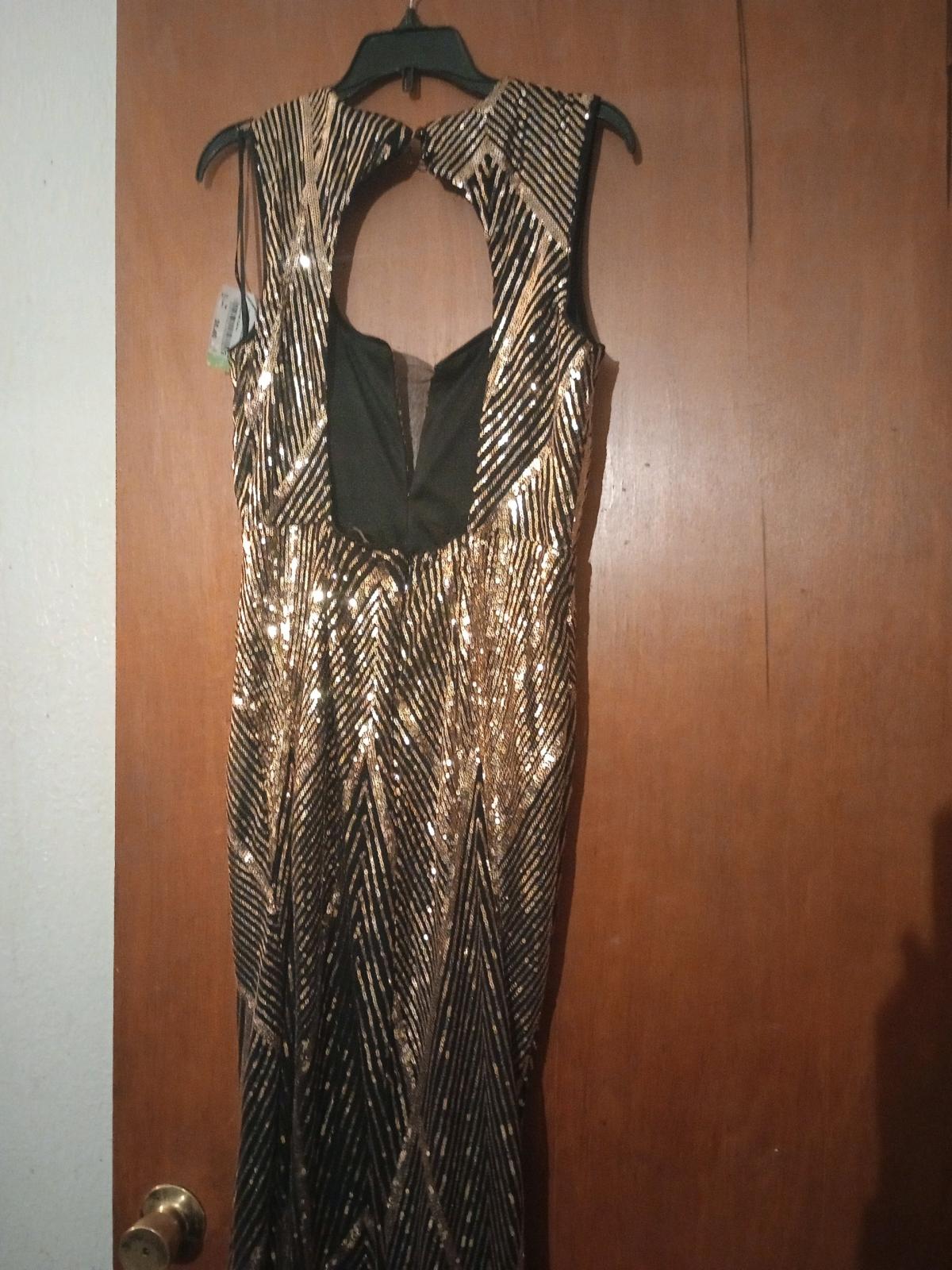 Sequins party dress second hand apparel - Baton Rouge, Louisiana