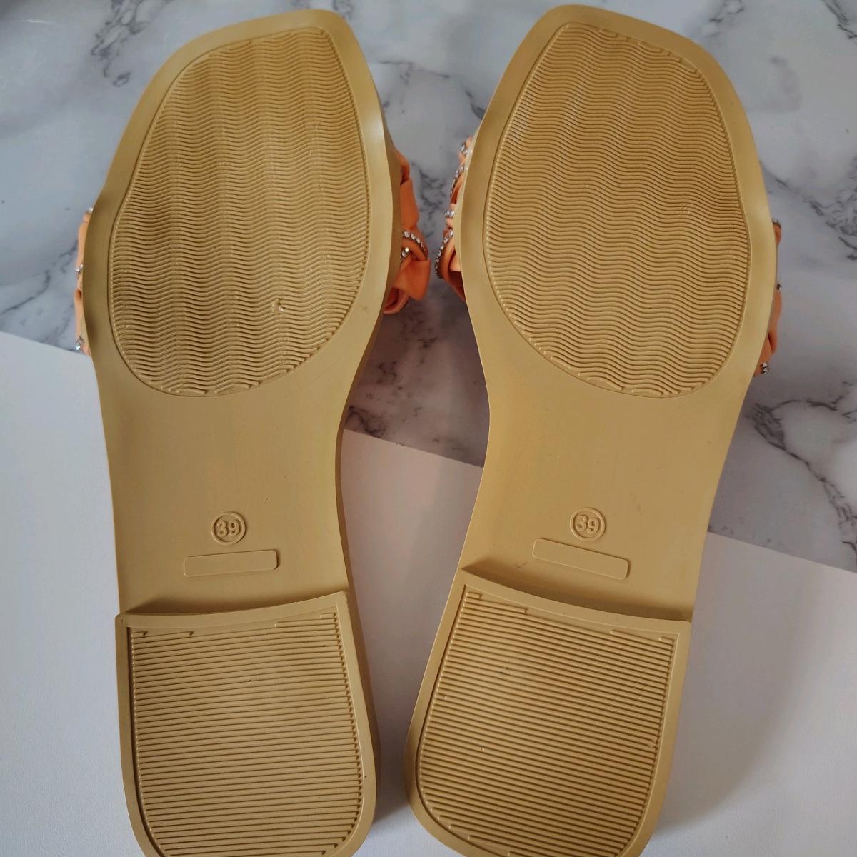sandalias de mujer size 39 - Dallas, Texas - FleaMarketBay